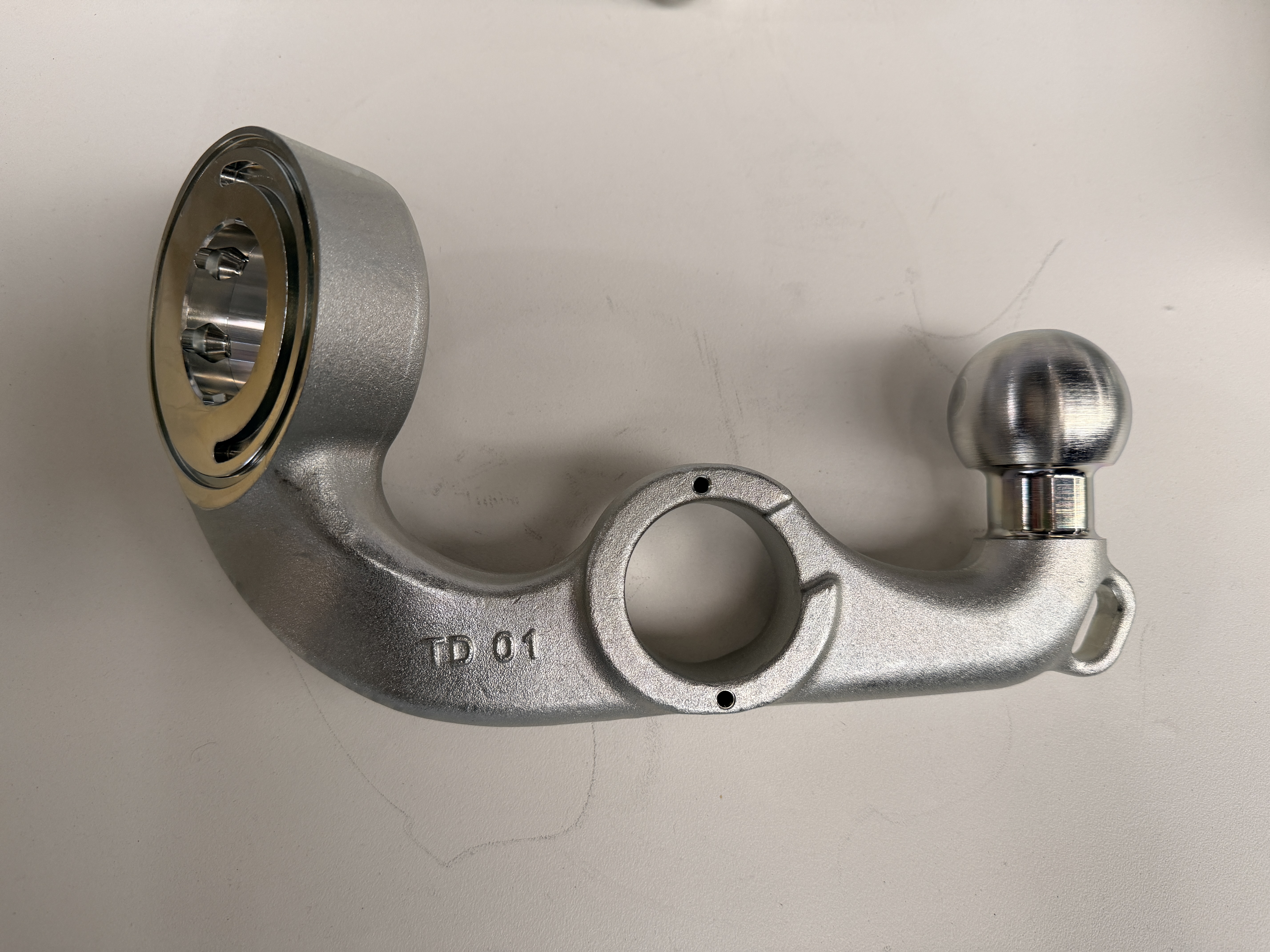 Các phương pháp xử lý nhiệt của vật rèn bánh xe là gì?